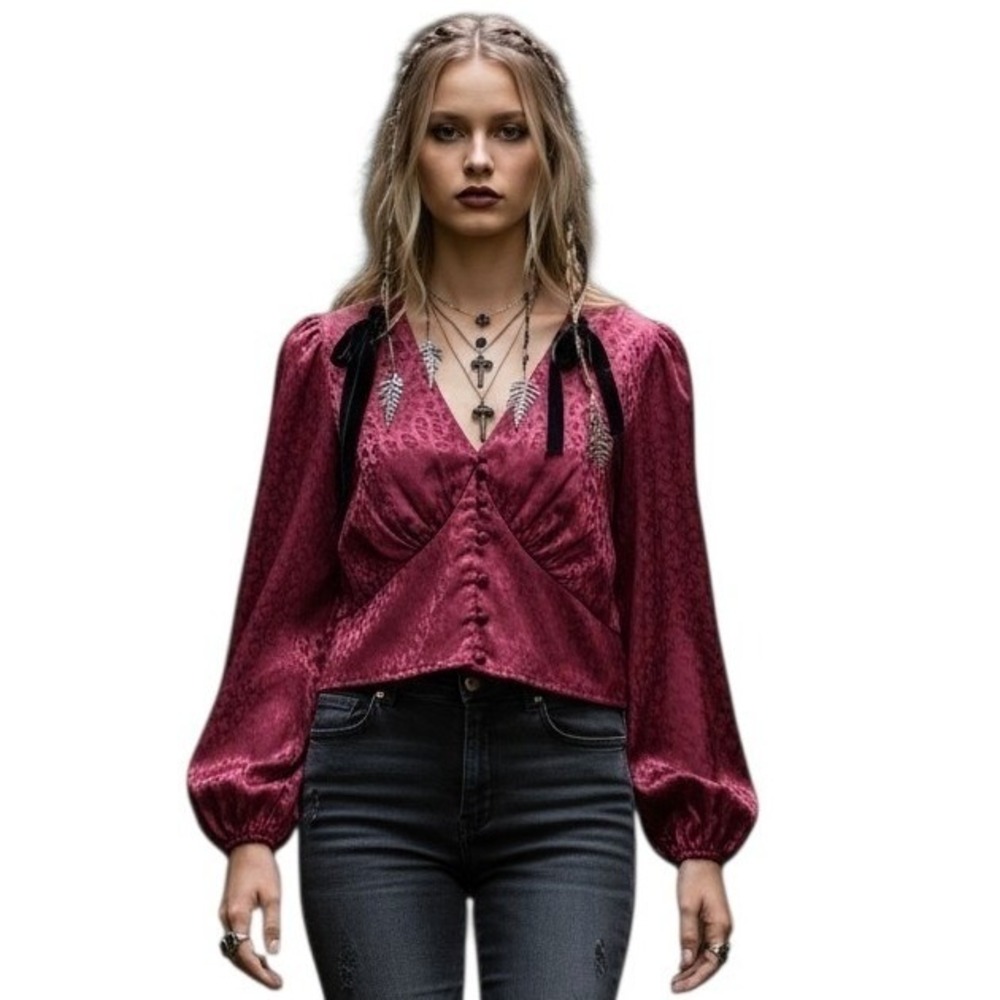 Milk & Honey Babydoll Satin Leopard Women's size Medium‎ Cropped Romantic Top